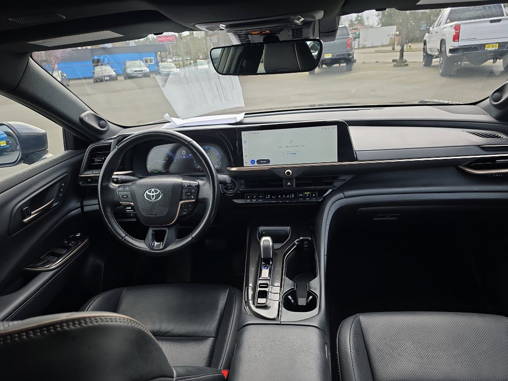 Certified 2024 Toyota Crown Limited image 20