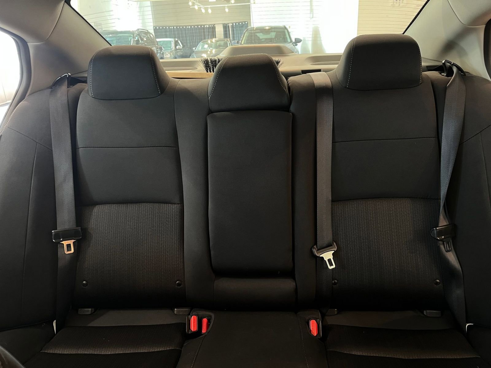 Used 2025 Nissan Altima 2.5 SV image 37