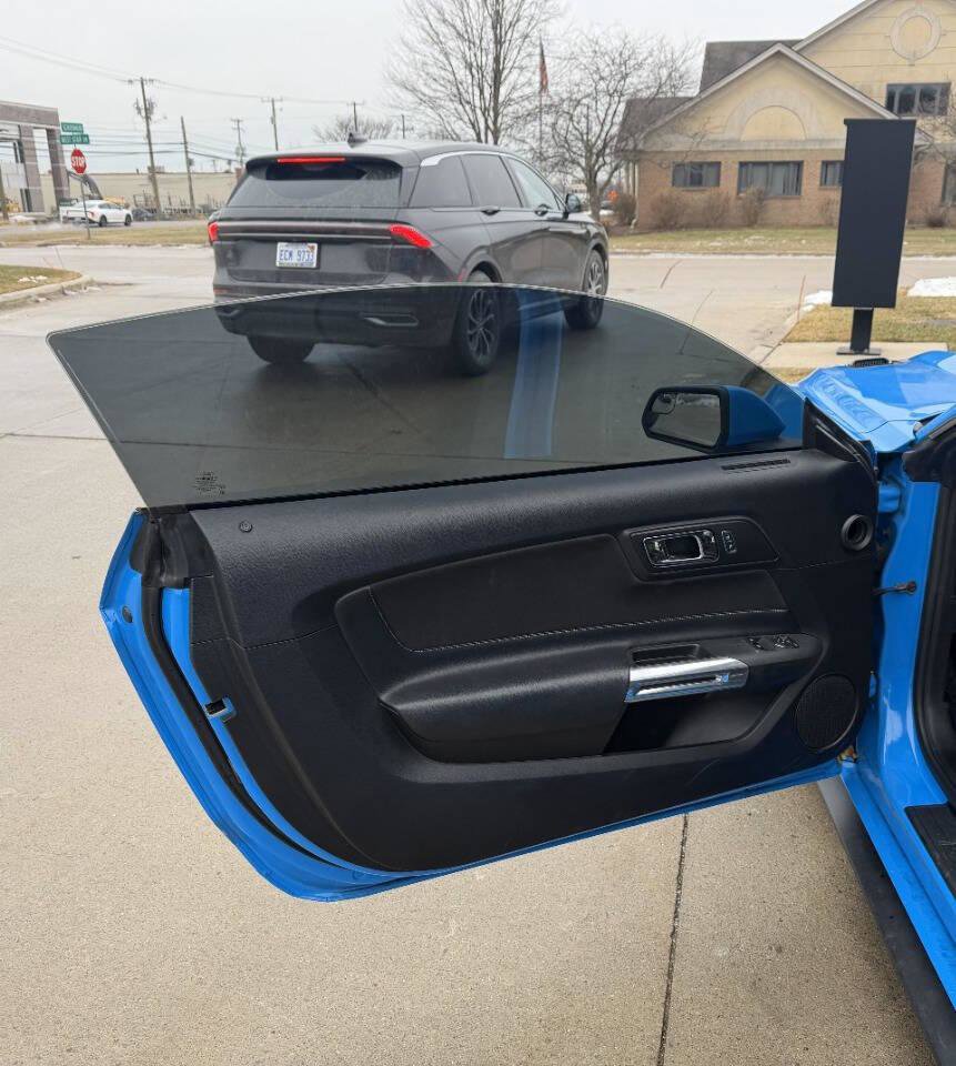 Used 2017 Ford Mustang GT image 25