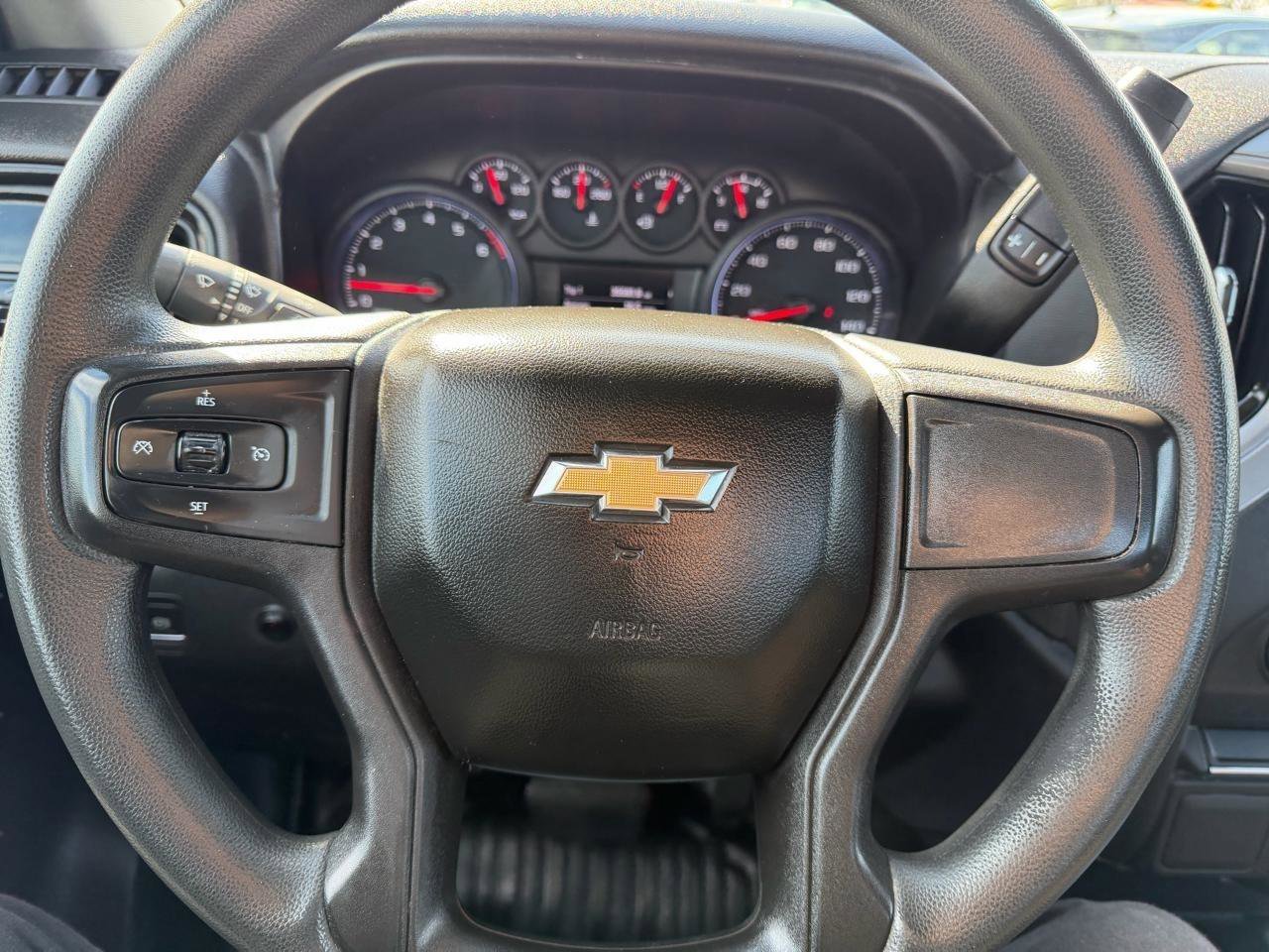 Used 2021 Chevrolet Silverado 1500 W/T RWD image 30