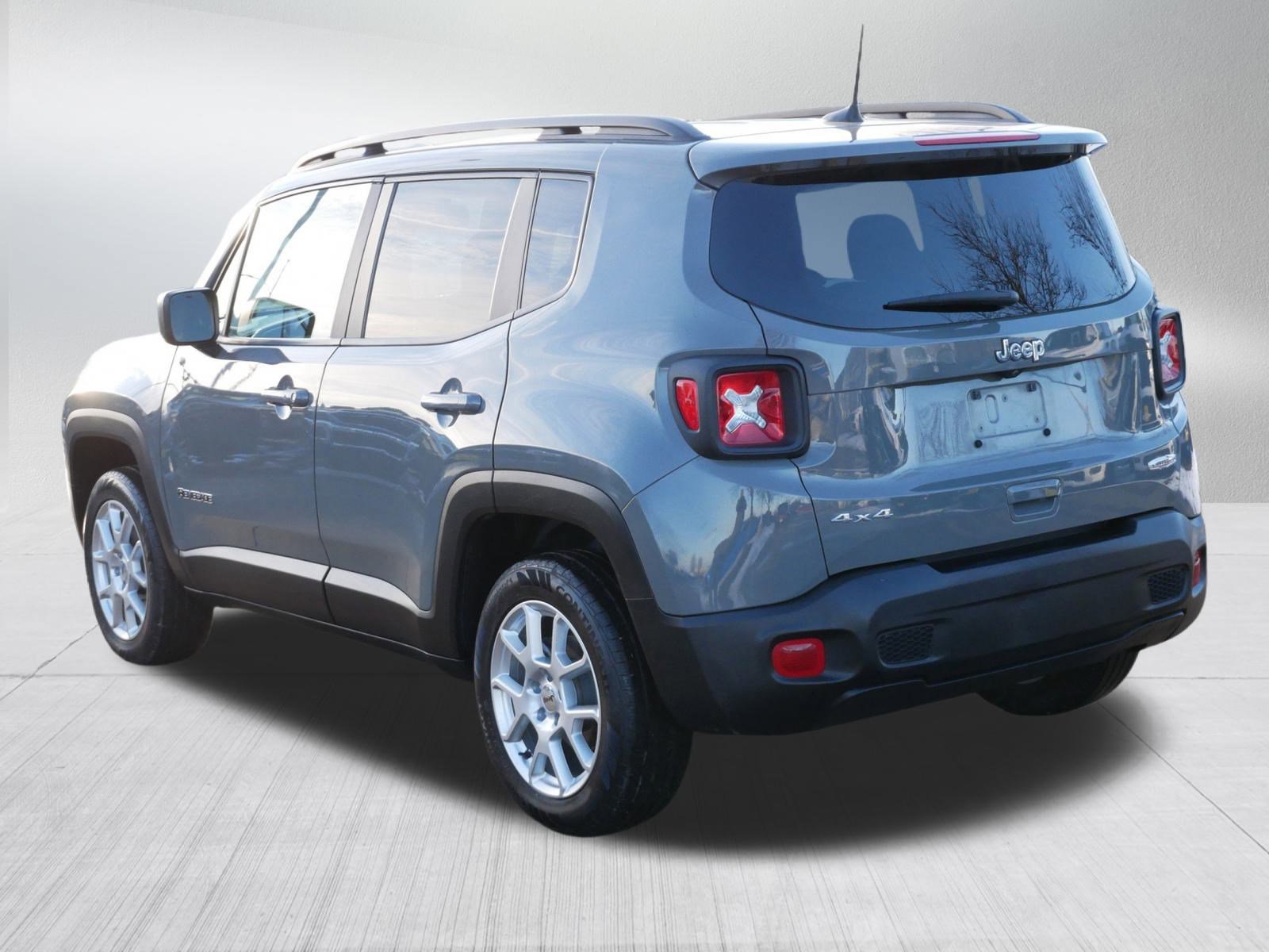 Used 2022 Jeep Renegade Latitude w/ Convenience Group image 5