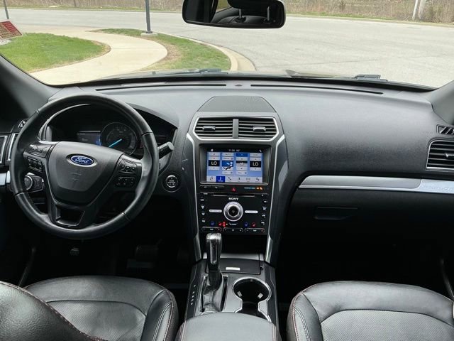 Used 2018 Ford Explorer Sport image 21