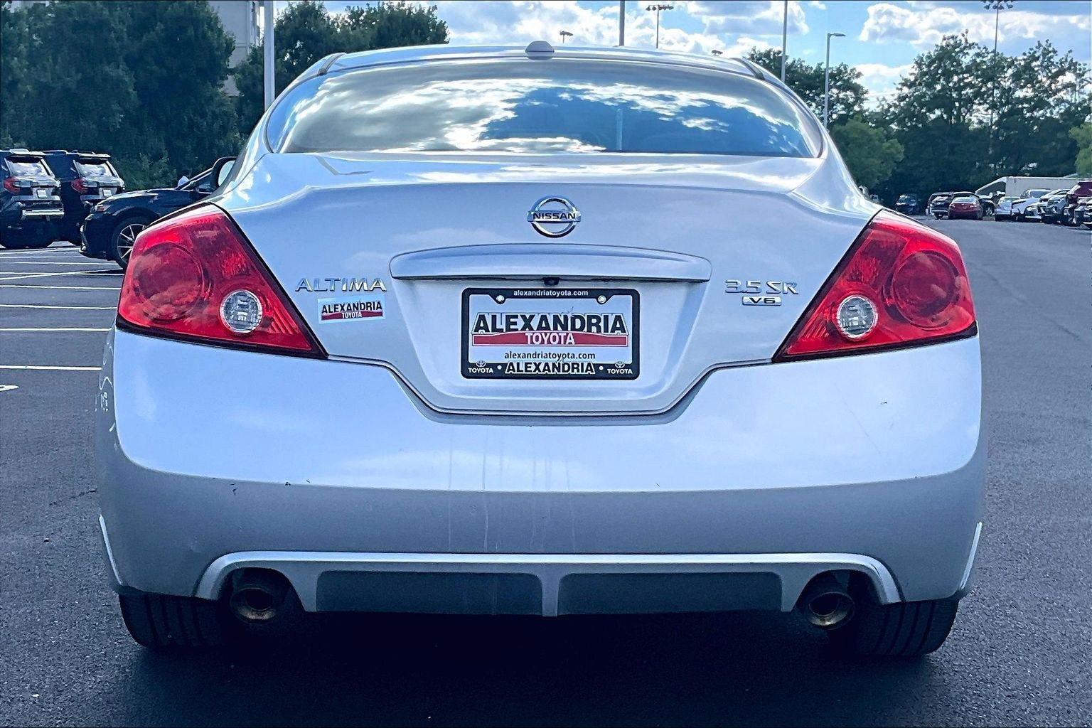 Used 2012 Nissan Altima 3.5 SR w/ 3.5SR Premium Pkg FWD image 4