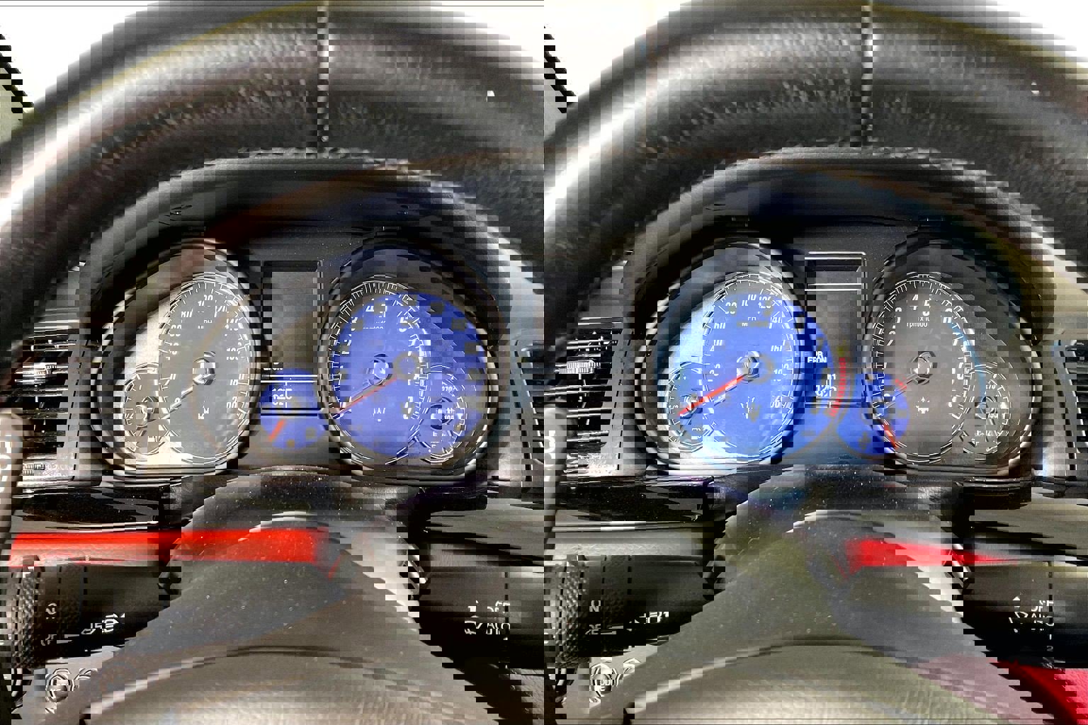 Used 2018 Maserati GranTurismo Convertible image 20