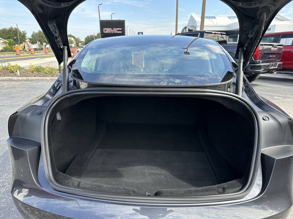 Used 2025 Tesla Model 3 Long Range RWD image 11