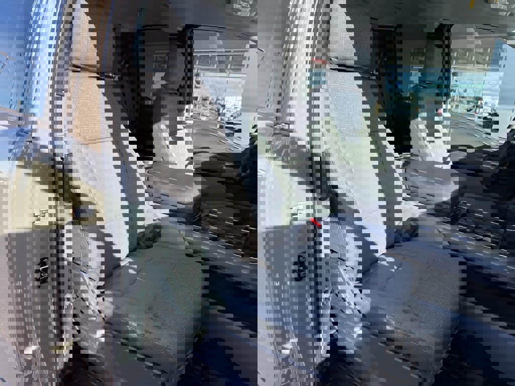 New 2026 Ford F150 XLT w/ XLT Chrome Appearance Package image 16