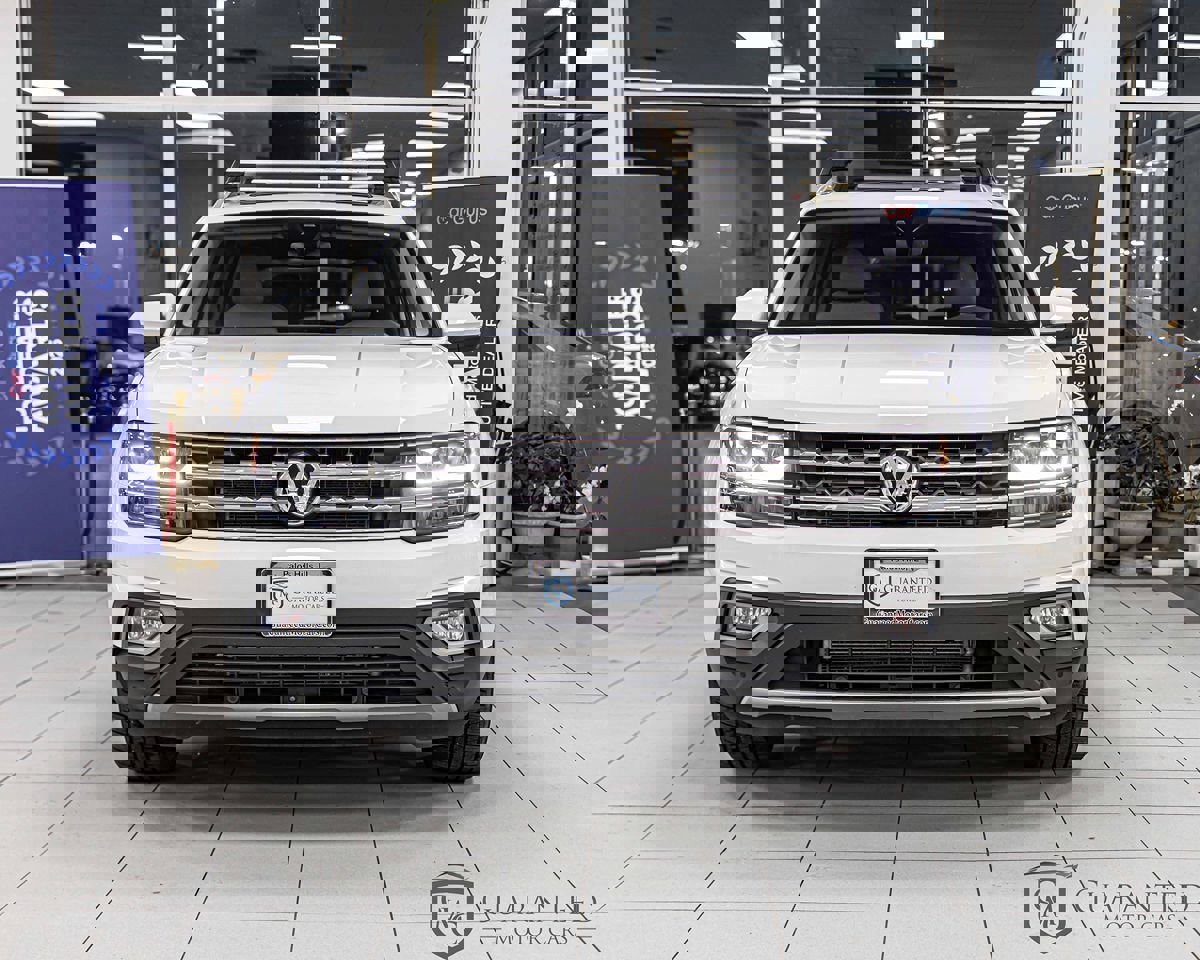 Used 2019 Volkswagen Atlas SEL Premium image 2