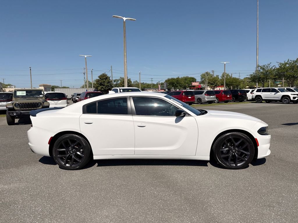 Used 2023 Dodge Charger SXT w/ Blacktop Package image 2
