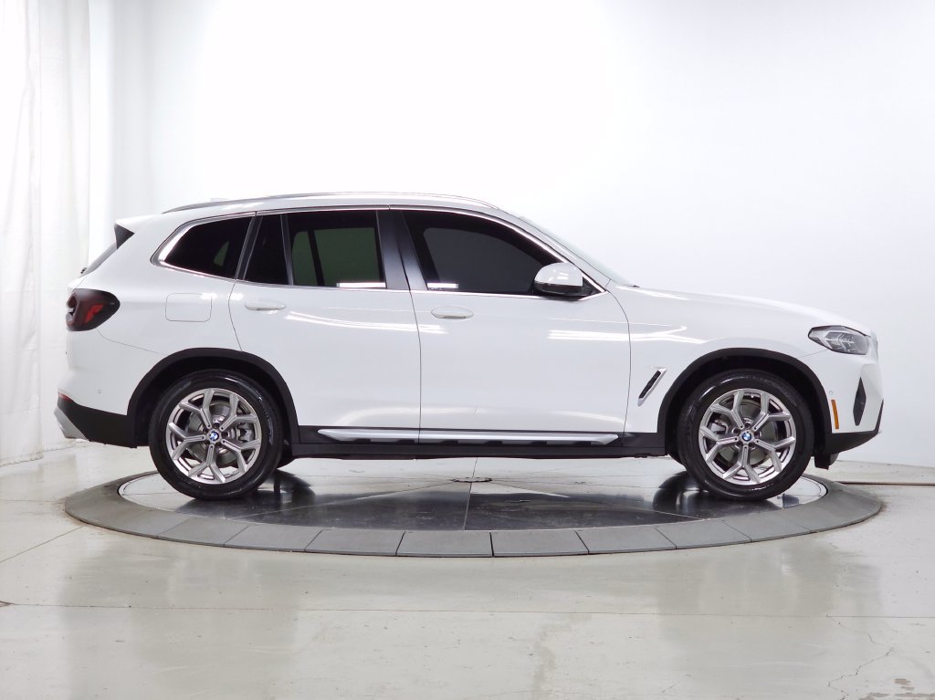 Used 2024 BMW X3 xDrive30i w/ Premium Package w/ZPA AWD/4WD image 13