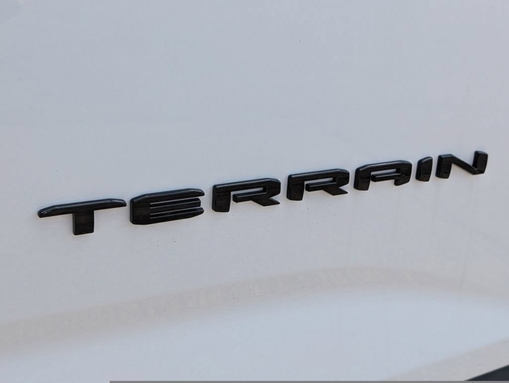 New 2026 GMC Terrain Elevation w/ Black Edition AWD/4WD image 21