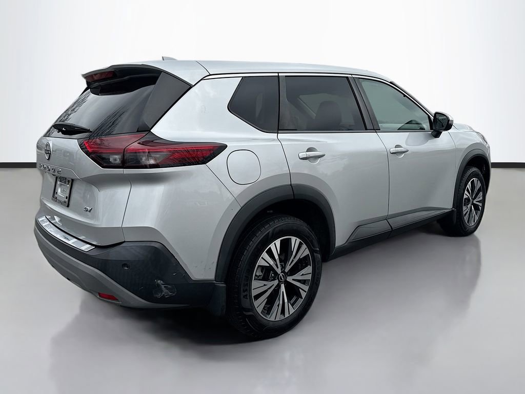 Used 2022 Nissan Rogue SV image 7