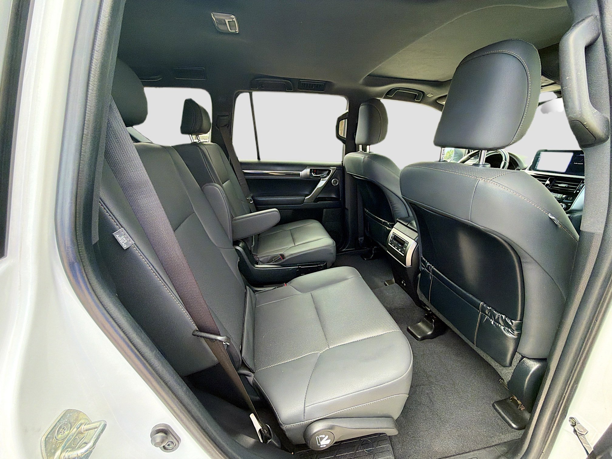 Used 2023 Lexus GX 460 Premium image 29