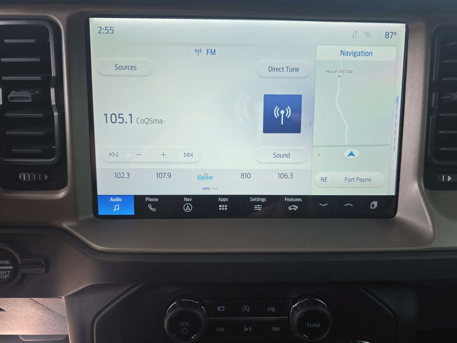 Used 2025 Ford Bronco Outer Banks AWD/4WD image 19
