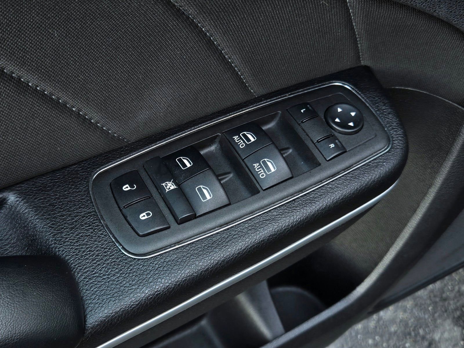 Used 2022 Dodge Charger R/T image 9