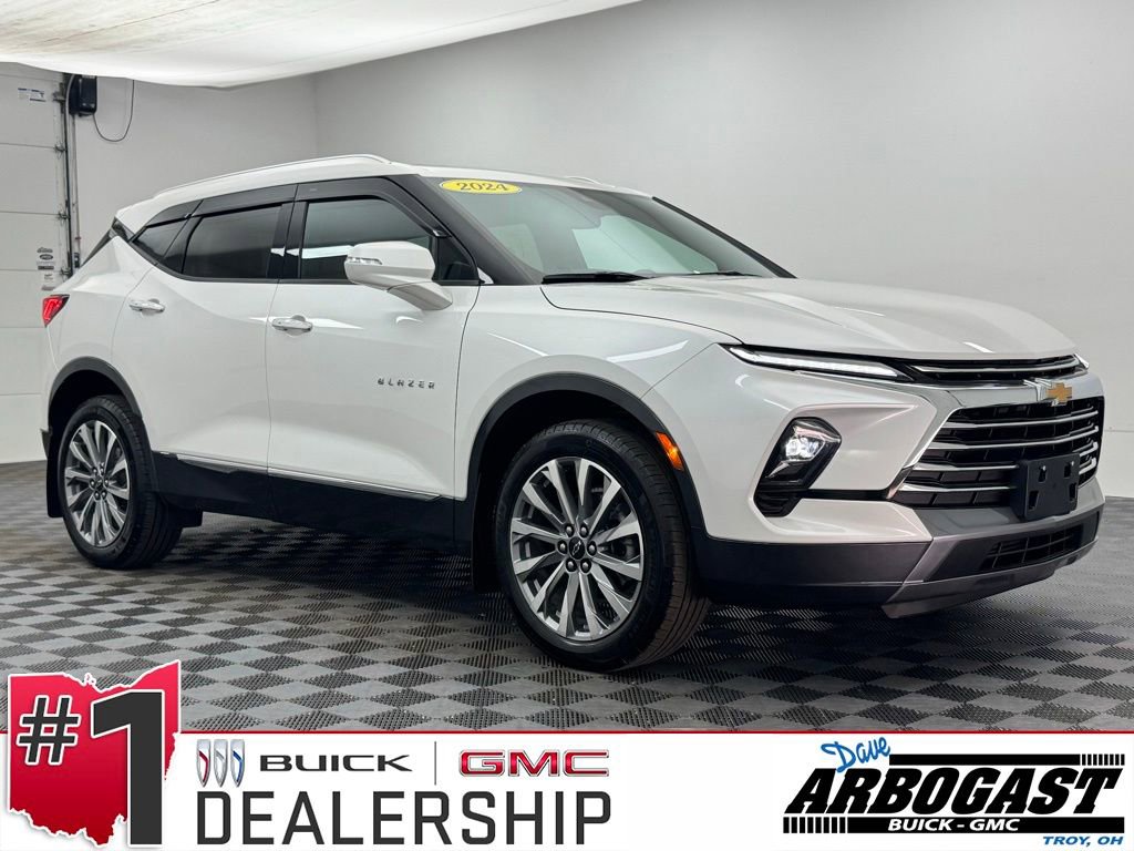 Used 2024 Chevrolet Blazer Premier AWD/4WD image 1