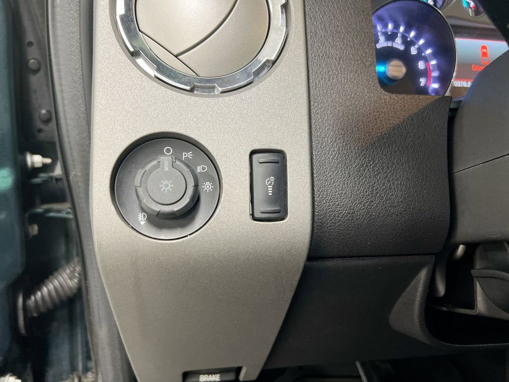 Used 2011 Ford F250 Lariat AWD/4WD image 19