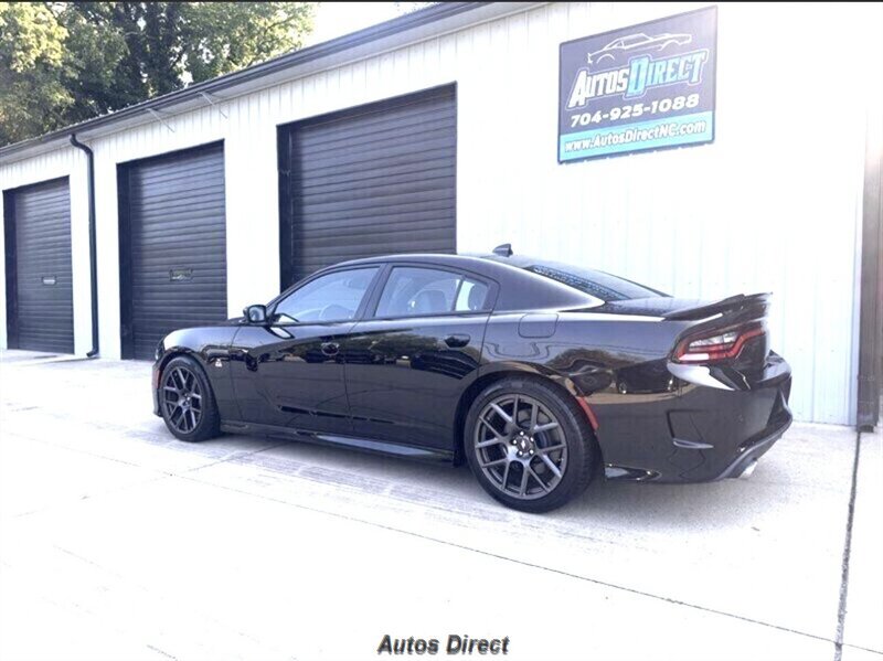 Used 2019 Dodge Charger Scat Pack w/ Plus Group RWD image 7