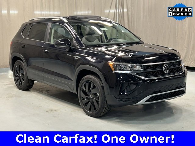 Certified 2024 Volkswagen Taos SE w/ Panoramic Sunroof Package