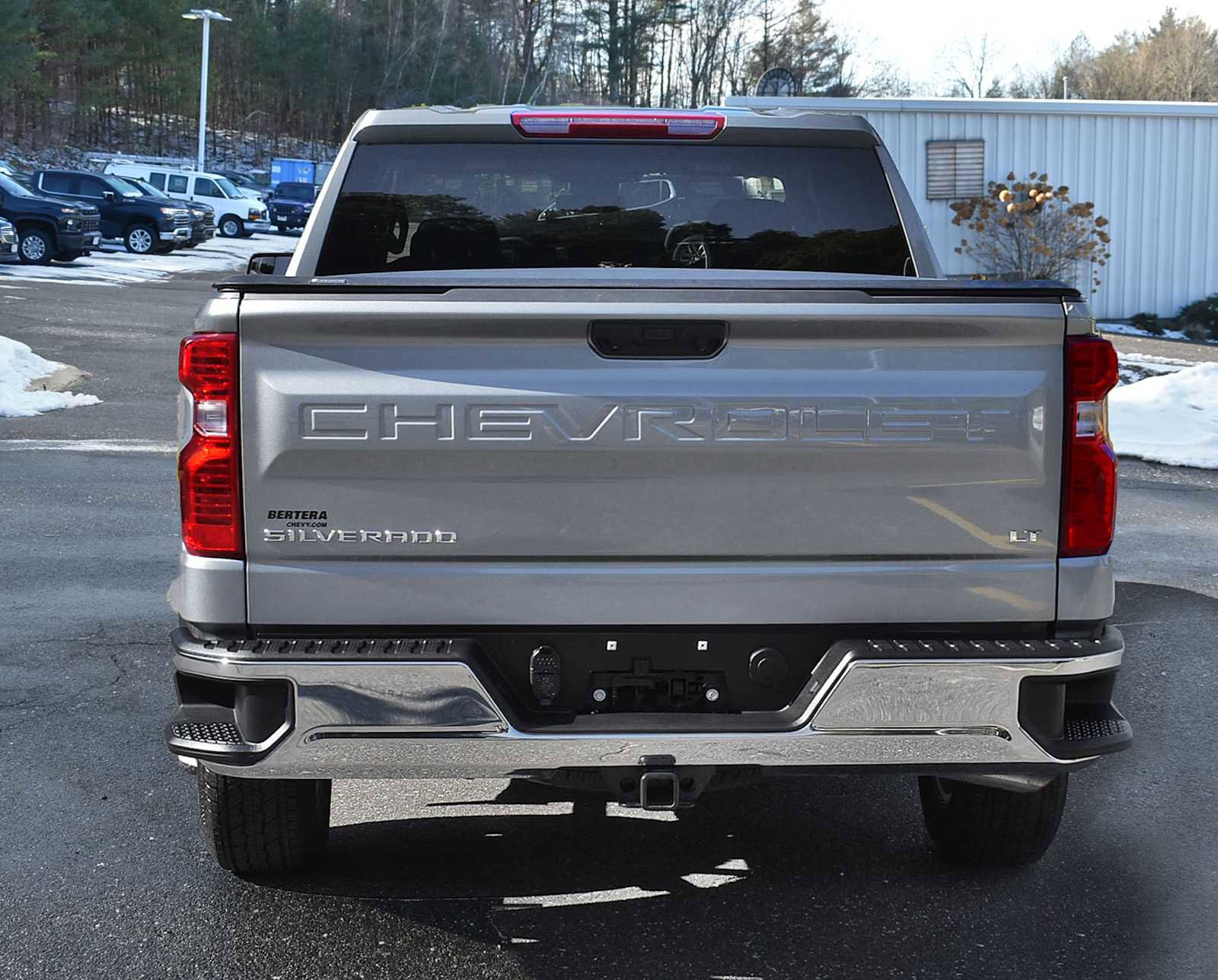 Used 2025 Chevrolet Silverado 1500 LT image 7