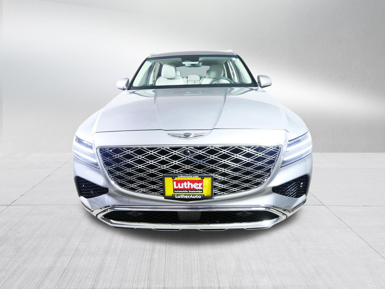 Certified 2025 Genesis GV80 3.5T Prestige AWD/4WD image 2