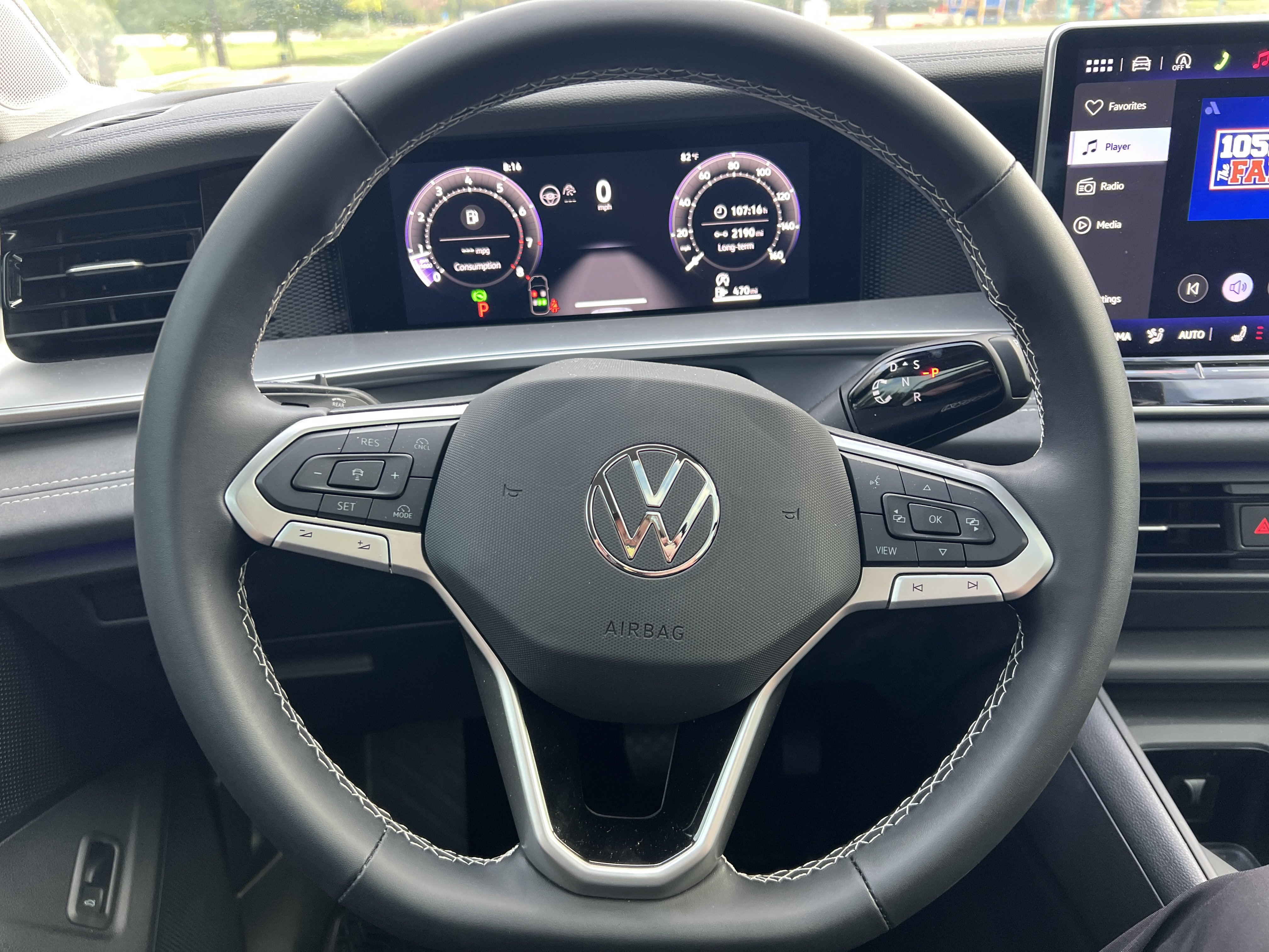 Certified 2026 Volkswagen Tiguan SE FWD image 14