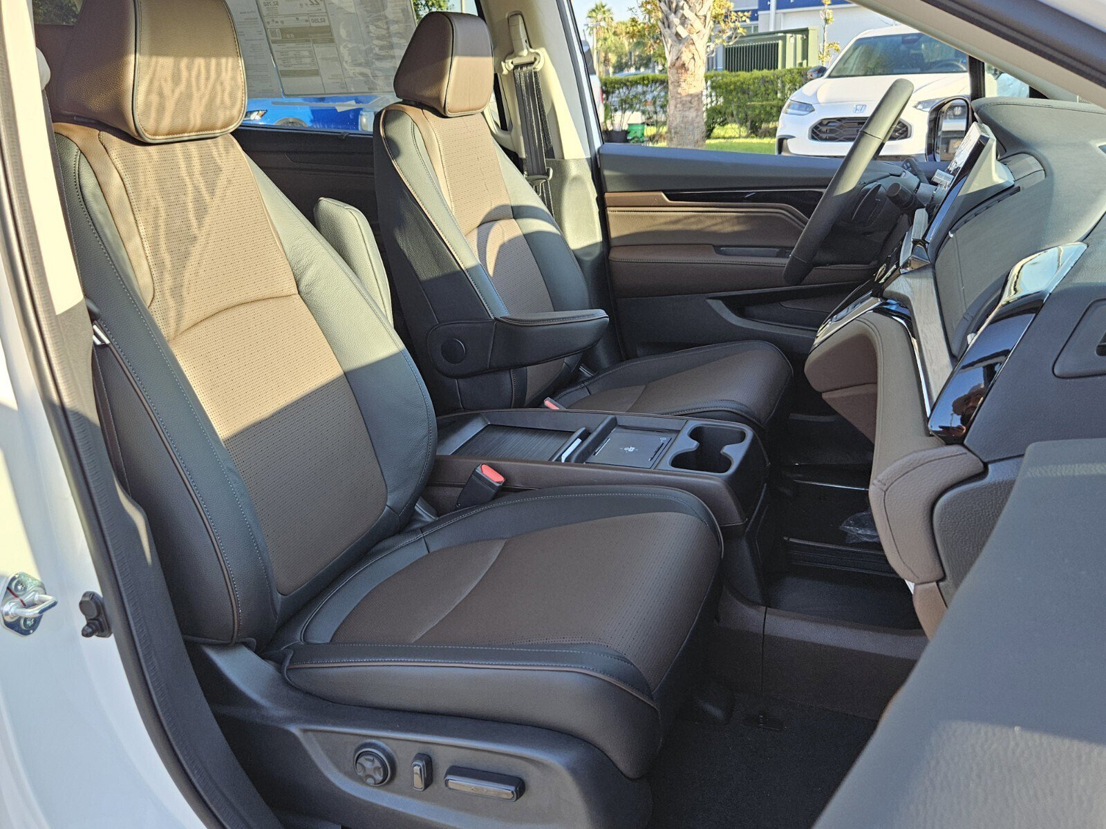 New 2026 Honda Odyssey Elite image 23