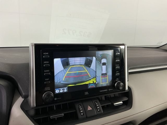 Used 2020 Toyota RAV4 Limited AWD/4WD image 22