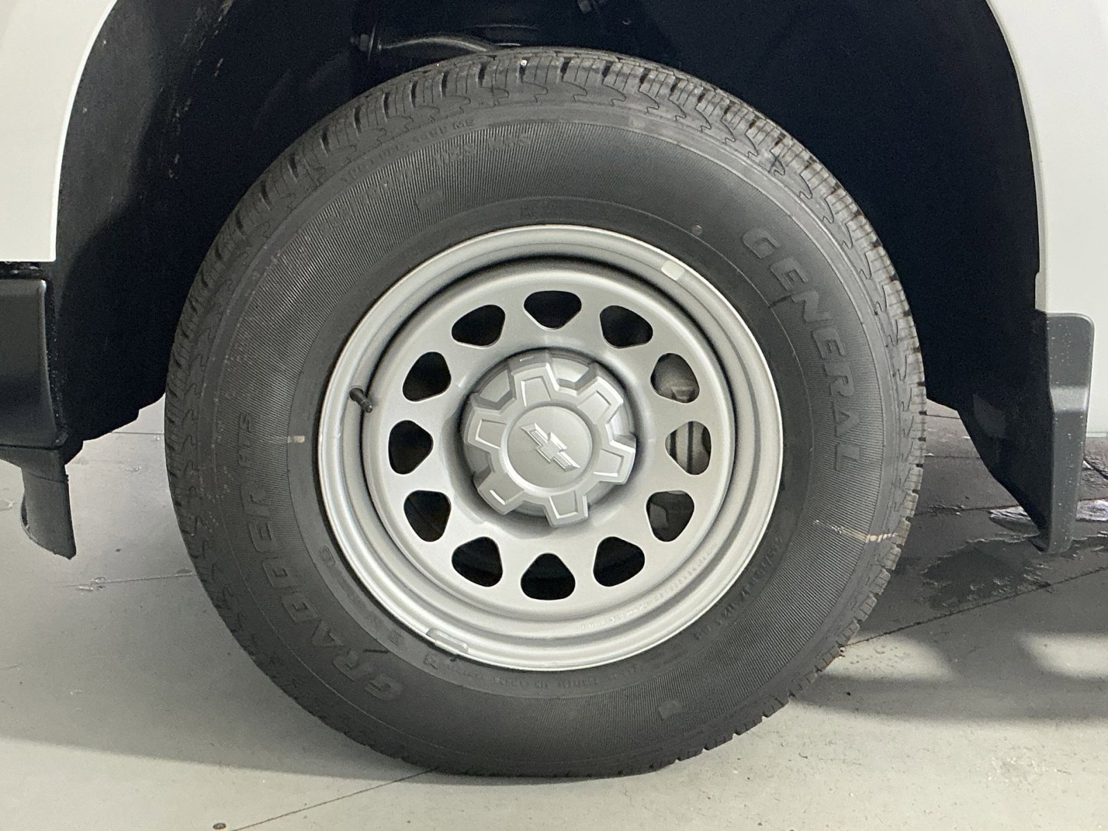 New 2025 Chevrolet Silverado 1500 W/T w/ LPO, Liner Protection Package image 36