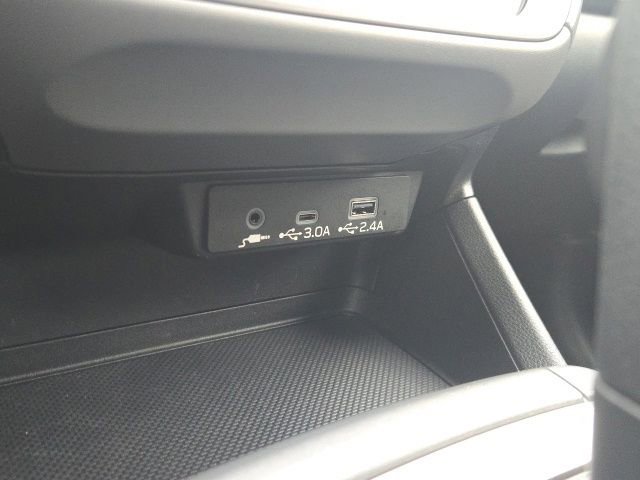 Certified 2025 Subaru Crosstrek 2.0i Premium AWD/4WD image 18