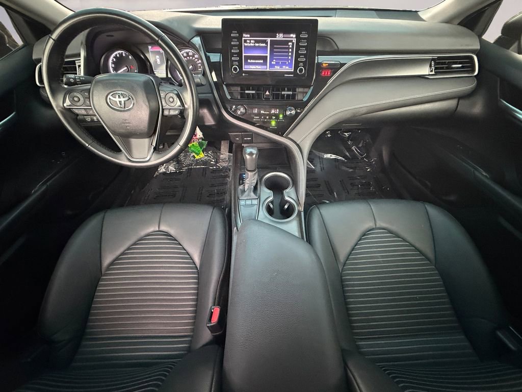 Used 2024 Toyota Camry SE FWD image 12