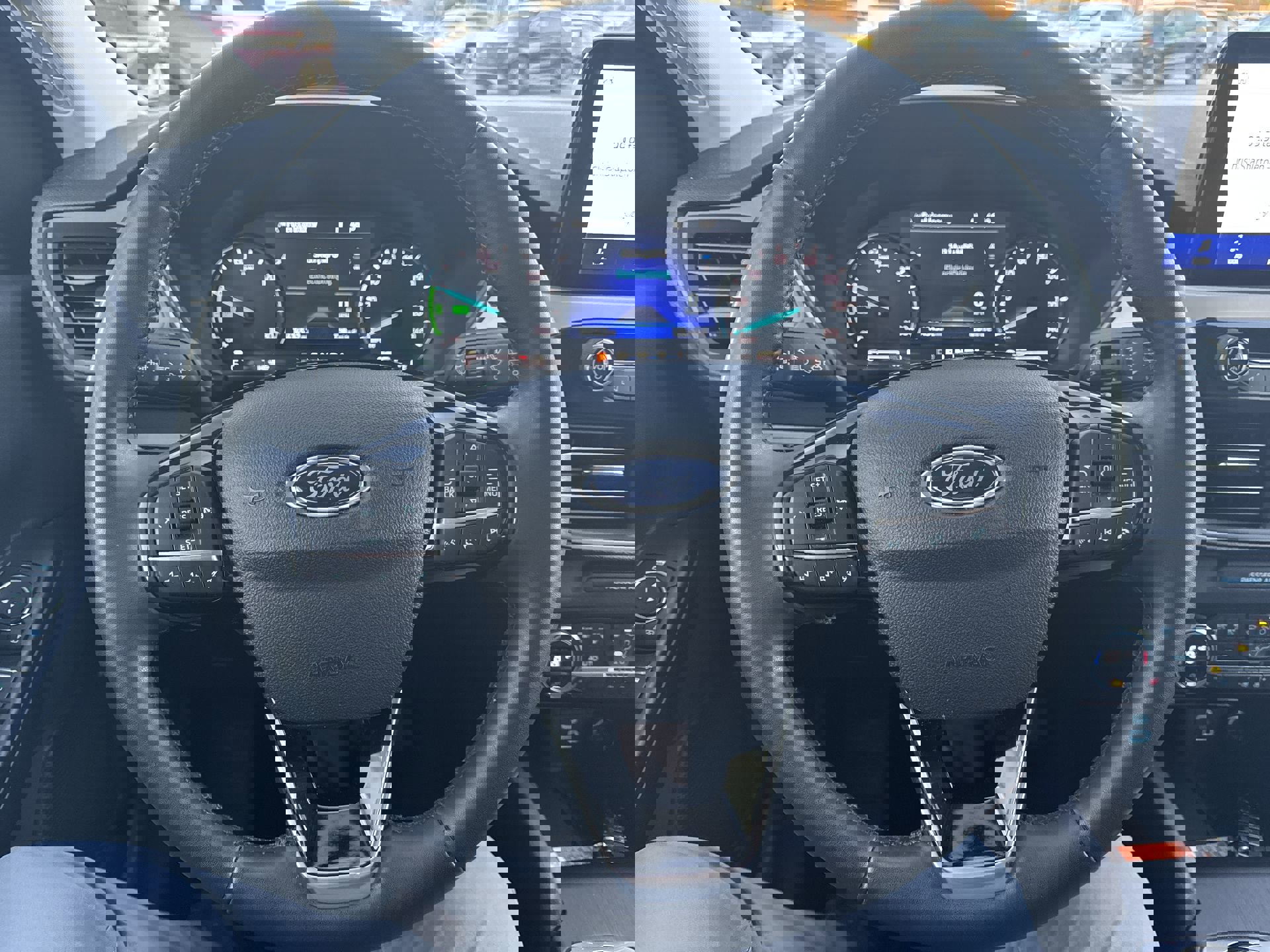 Used 2021 Ford Escape SE w/ Convenience Package image 18