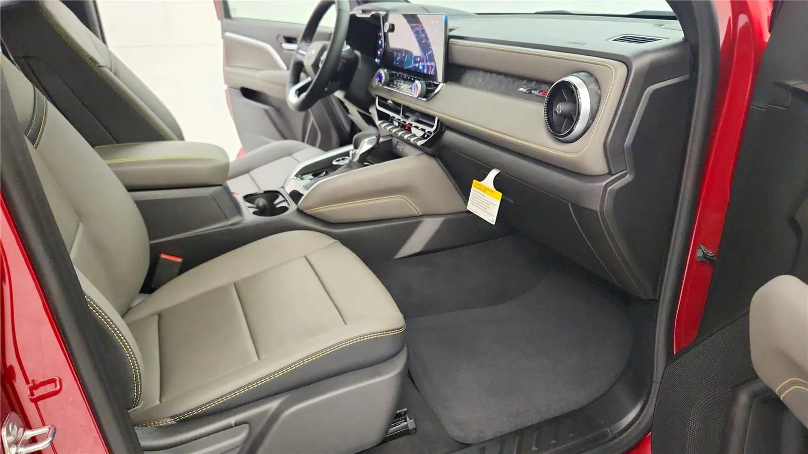 New 2026 Chevrolet Colorado ZR2 AWD/4WD image 36