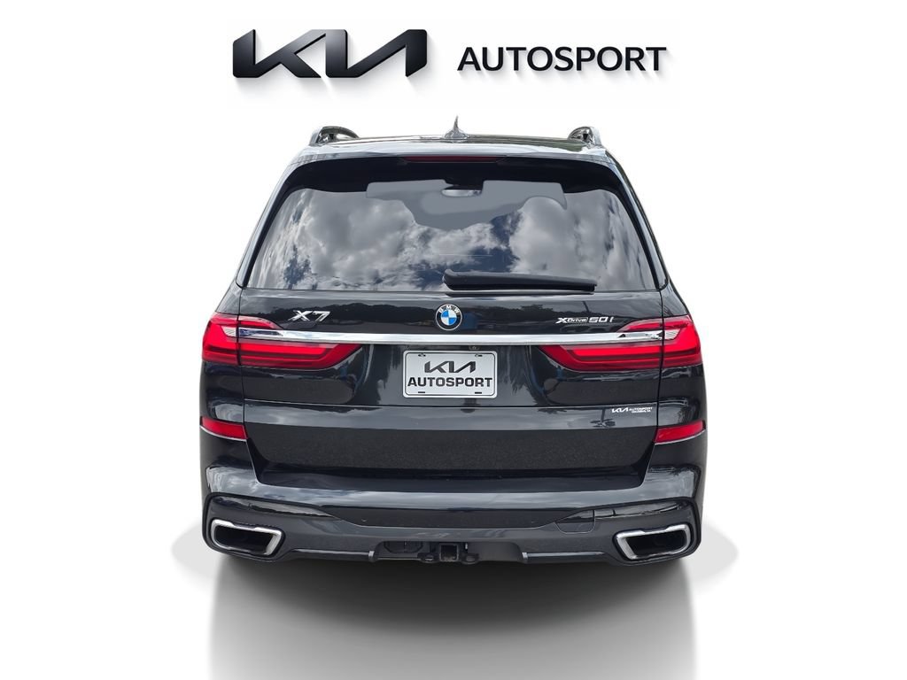 Used 2019 BMW X7 xDrive50i w/ M Sport Package AWD/4WD image 8