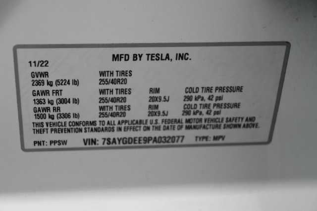 Used 2023 Tesla Model Y Long Range AWD/4WD image 14