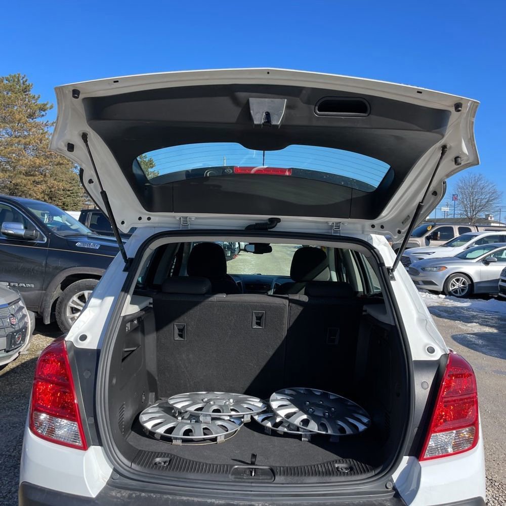 Used 2015 Chevrolet Trax LS image 13