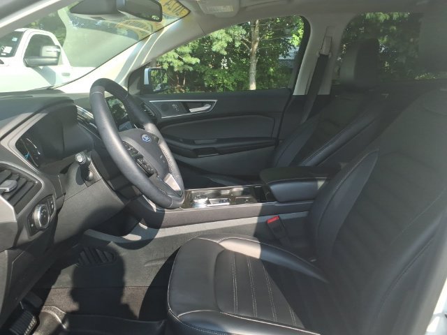 Used 2024 Ford Edge SEL w/ Convenience Package AWD/4WD image 21