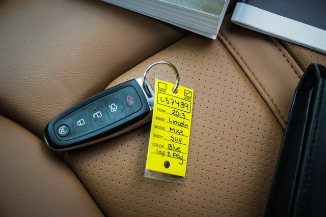 Used 2013 Lincoln MKX AWD image 62