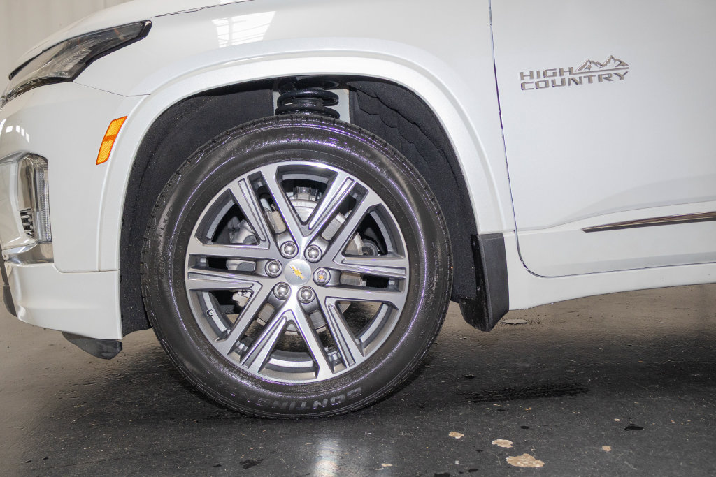 Used 2022 Chevrolet Traverse High Country AWD/4WD image 10