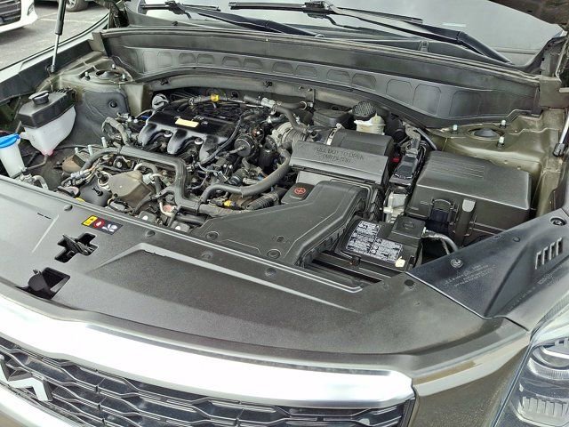 Used 2022 Kia Telluride S image 33