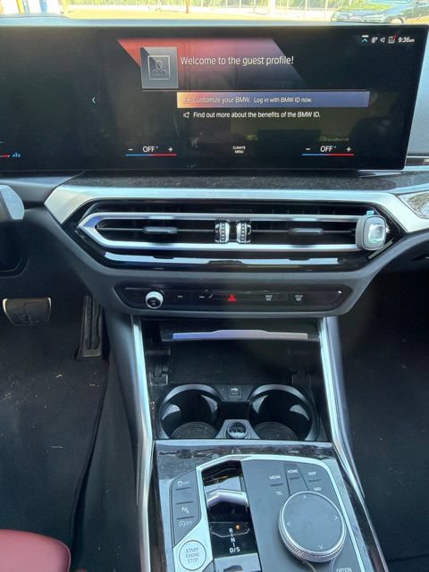 Used 2023 BMW 330i Sedan w/ M Sport Package RWD image 15