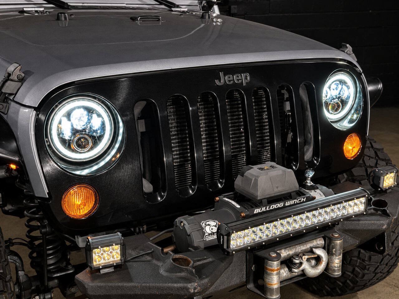 Used 2017 Jeep Wrangler Unlimited Sport AWD/4WD image 15