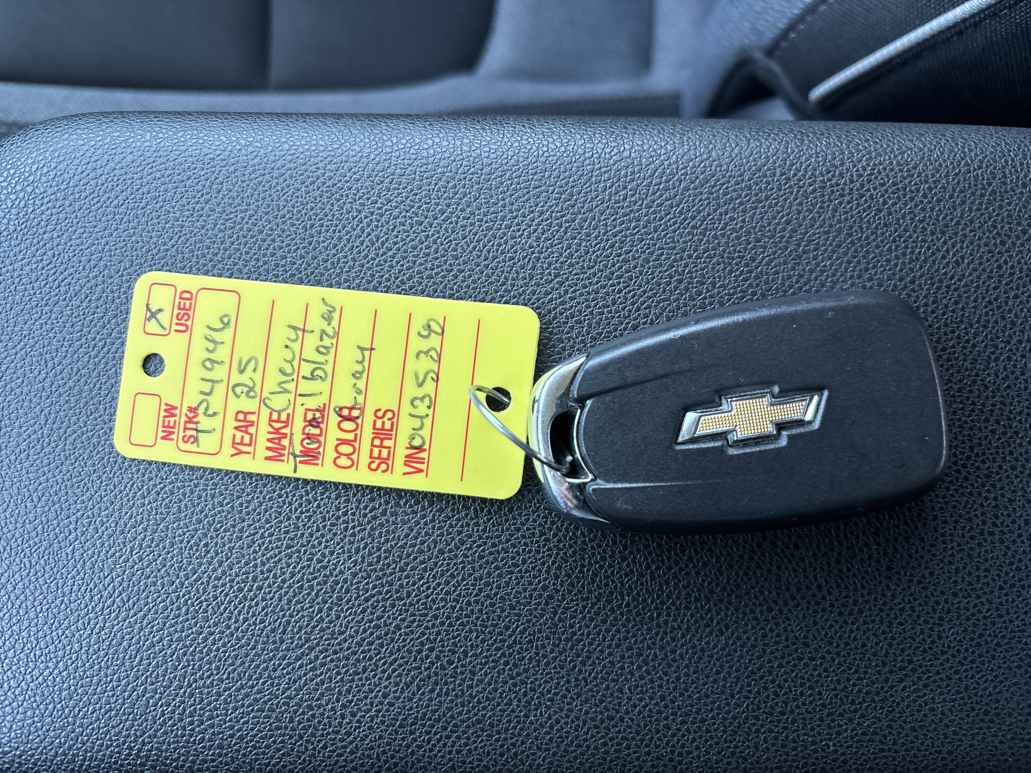 Used 2025 Chevrolet TrailBlazer LT AWD/4WD image 28