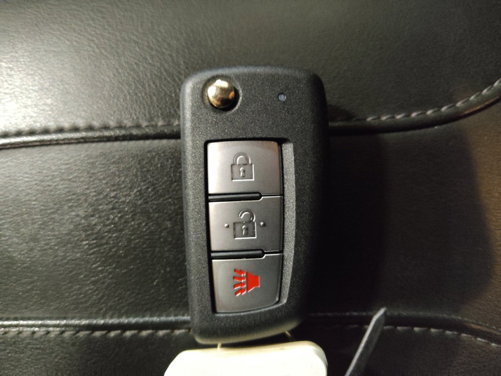 Used 2019 Nissan Rogue S w/ Special Edition Package FWD image 32