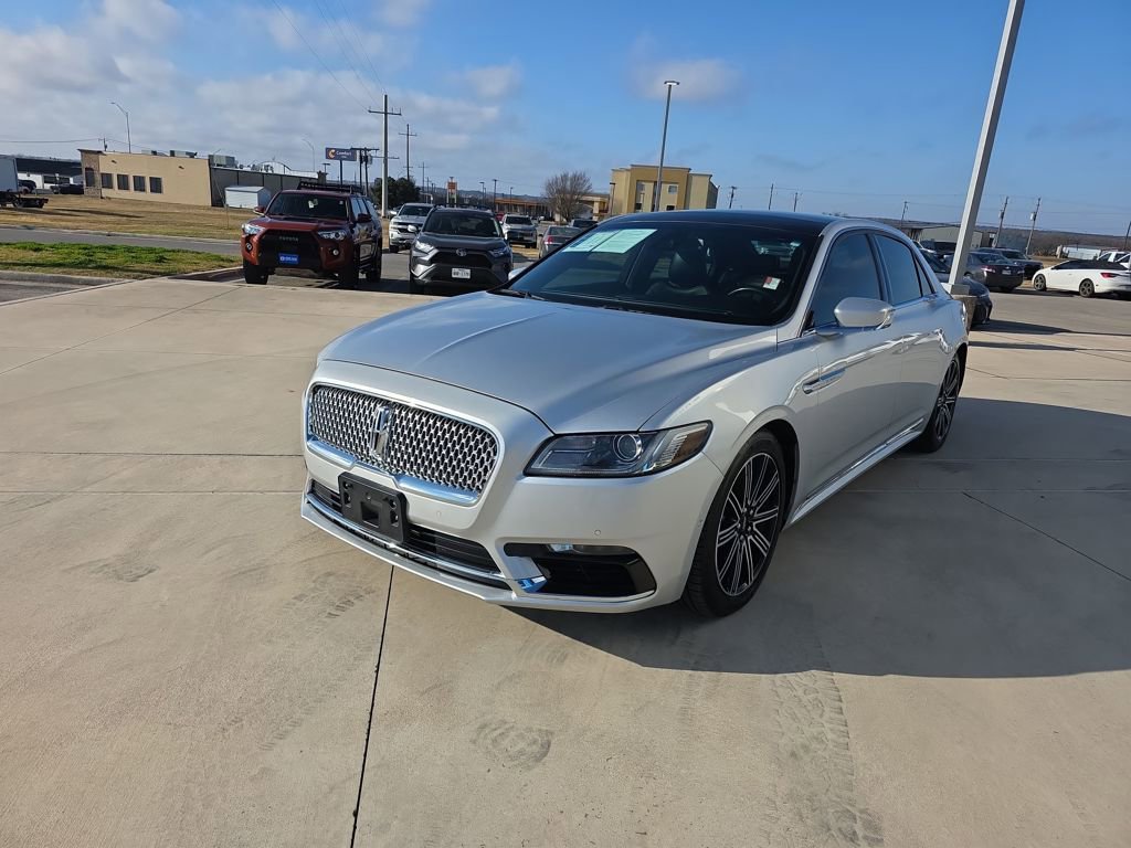 Used 2017 Lincoln Continental Reserve w/ Rear-seat Package image 3