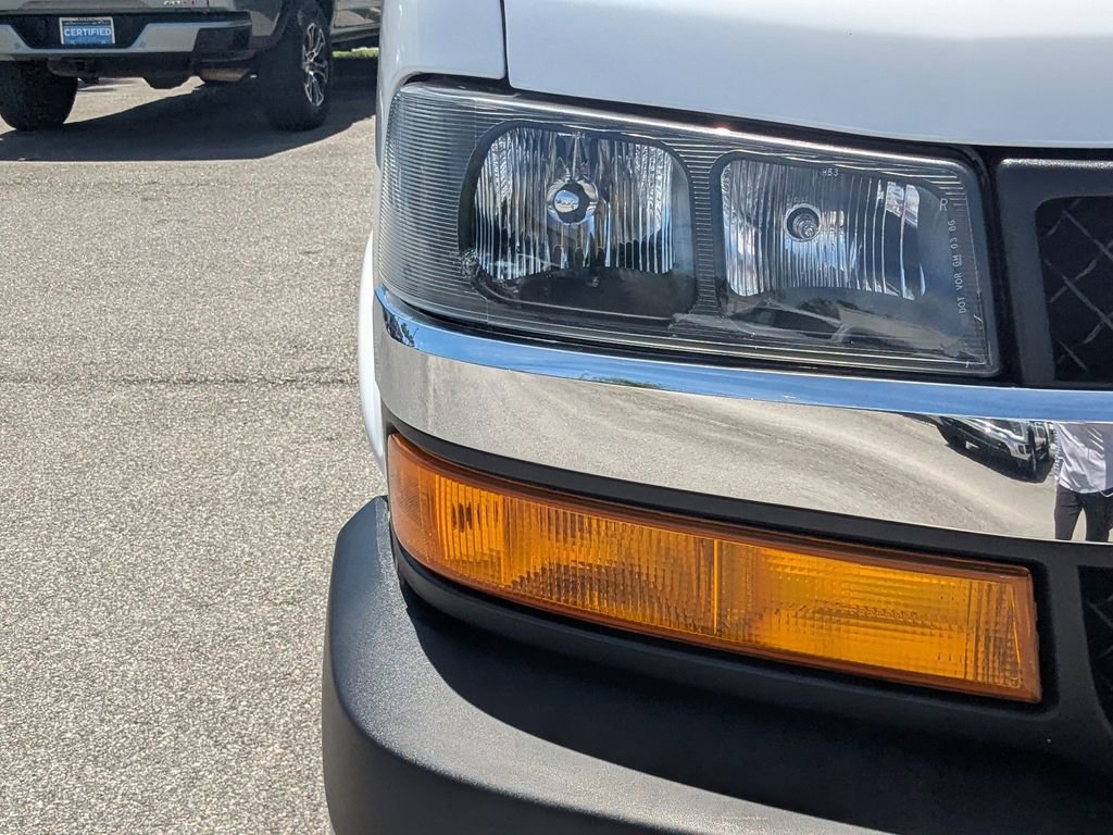 Certified 2024 Chevrolet Express 3500 LT w/ LT Preferred Equipment Group RWD image 9
