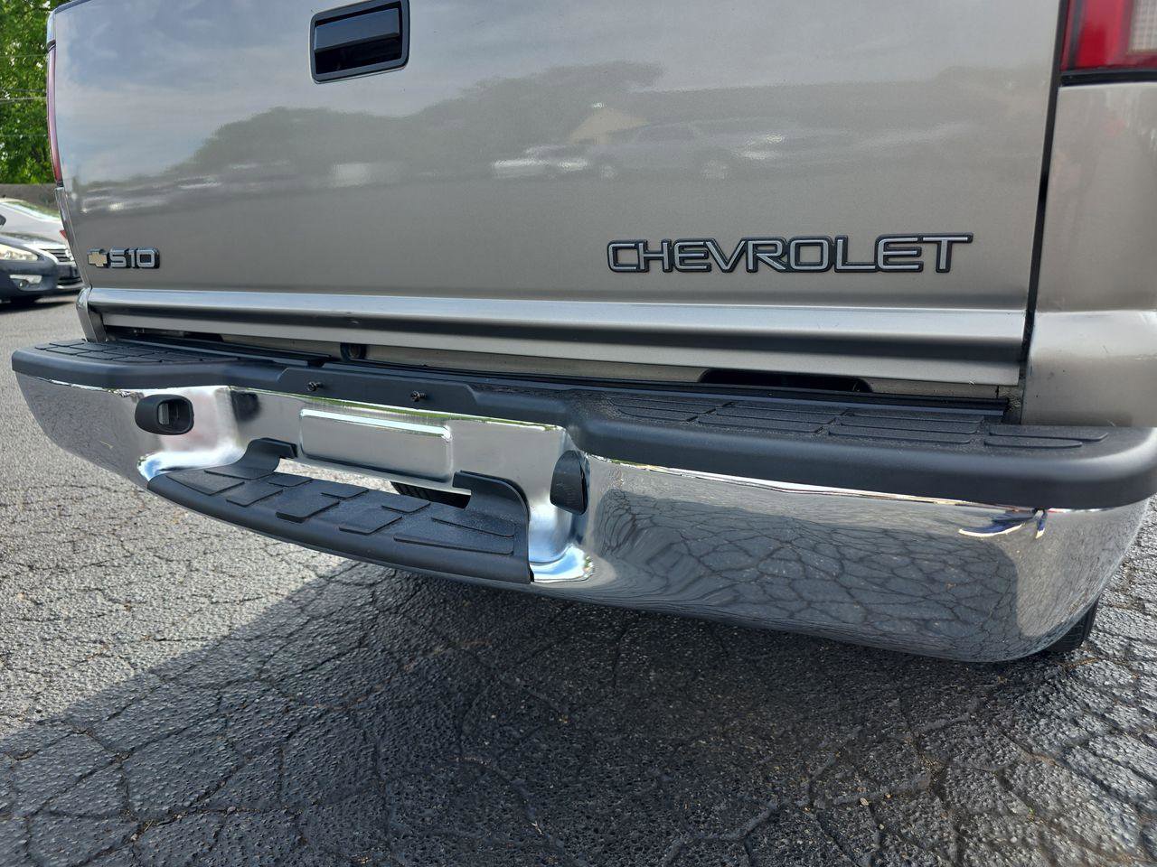 Used 2000 Chevrolet S10 Pickup LS w/ Preferred Equipment Group RWD image 40