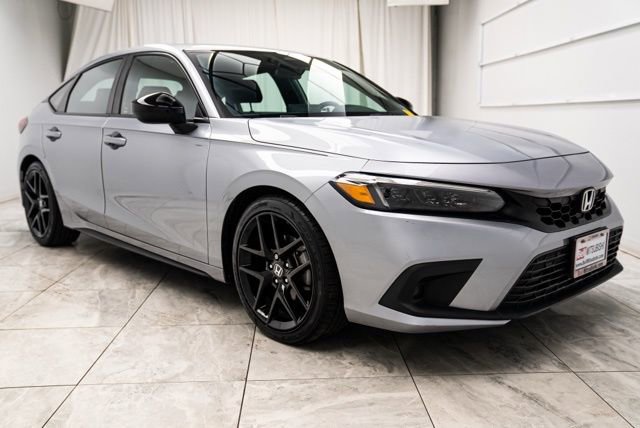 Used 2024 Honda Civic Sport image 1