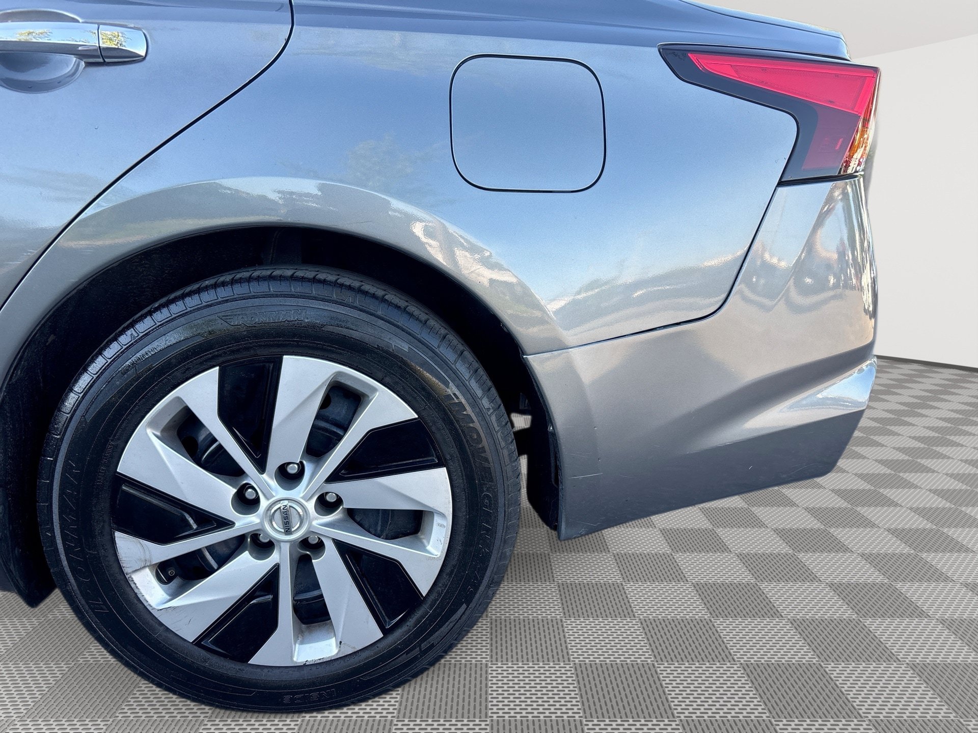 Used 2022 Nissan Altima 2.5 S FWD image 28