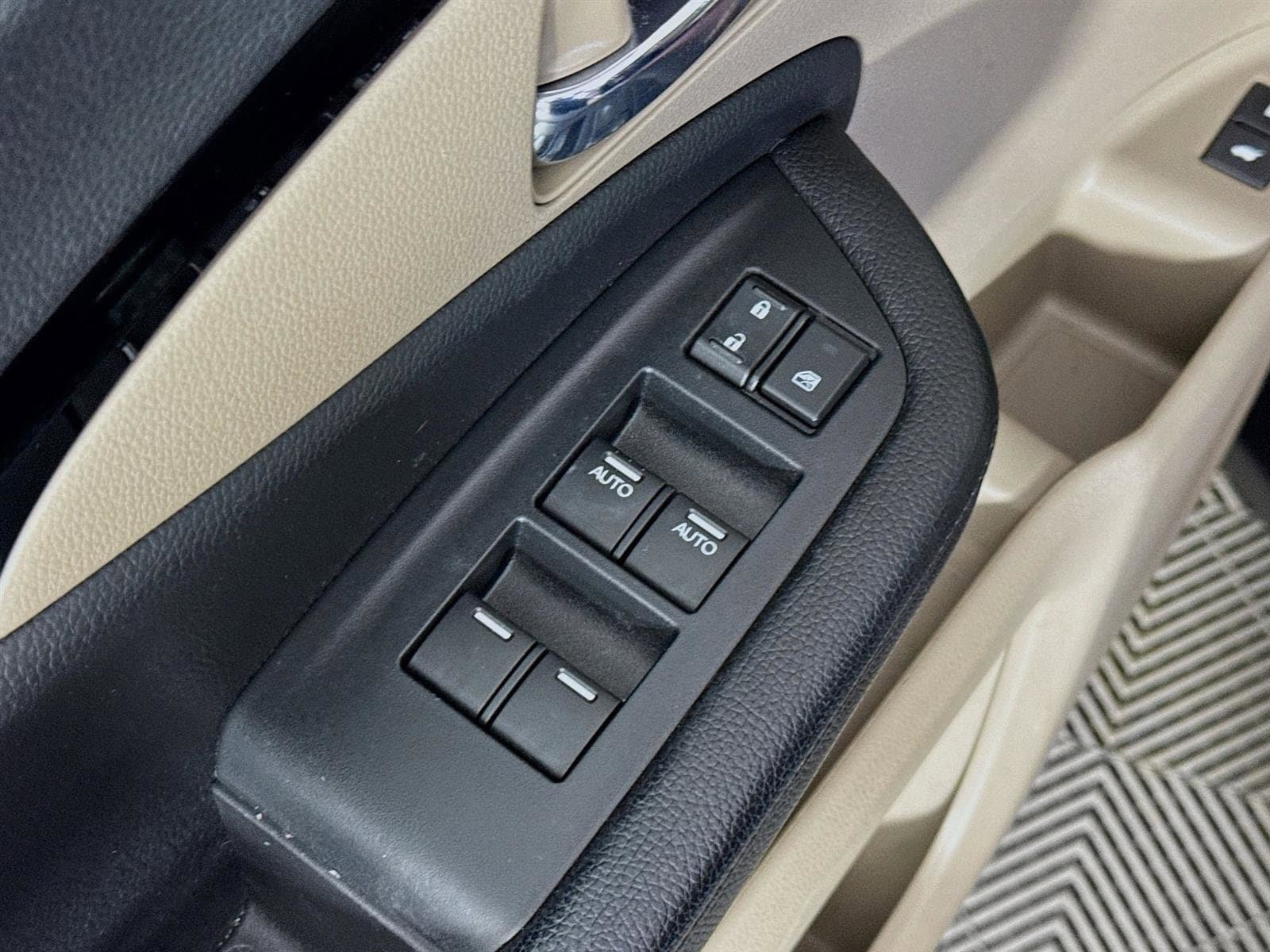 Used 2021 Honda Pilot Touring image 21