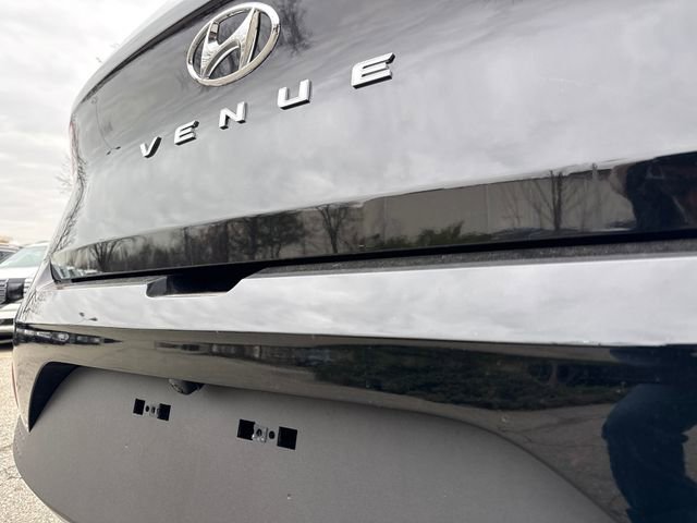 New 2026 Hyundai Venue SEL FWD image 7
